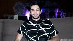 Reza Rahadian Senang Lihat Antusiasme Warga Solo