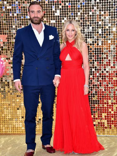 Usia 49 Tahun, Kylie Minogue Memutuskan Tak Akan Menikah