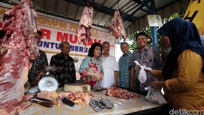 Tommy Winata jual Sembako dan Daging Murah