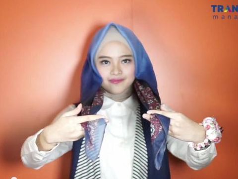 Tutorial Hijab Simpel yang Bisa Dipakai untuk Mudik