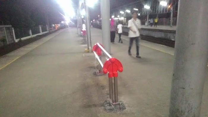 Dirut KCJ Soal Kursi Jemuran di Peron Stasiun: Jangan Ribut Hal Kecil
