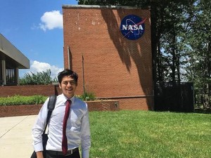 Surya Sahetapy Sampai Amerika Serikat Demi Memajukan Tunarungu
