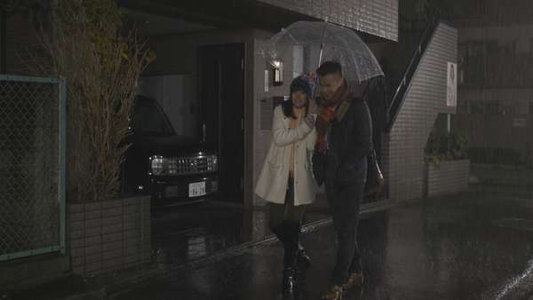 Romantisme Dion Wiyoko dan Pamela Bowie di film Winter in Tokyo Romantisme Dion Wiyoko dan Pamela Bowie di film Winter in Tokyo