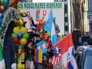 Kami Hispanik, Kami Muslim
