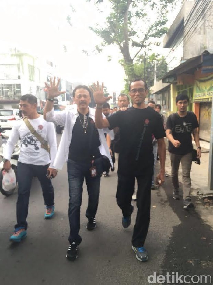 Jalan Kaki dari Gedung Bursa ke Pondok Indah, Bos BEI: Nikmaatt..