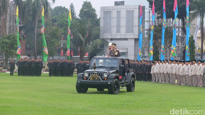 Jokowi: HUT Bhayangkara Harus Jadi Momentum Refleksi dan Reformasi Polri