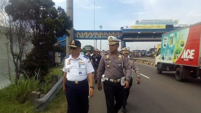 Dirjen Hubdar dan Korlantas Tinjau Tol Cikarang, Kondisi Masih Normal