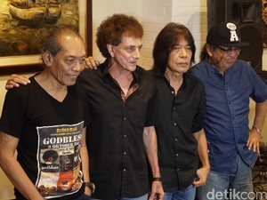 Ini Alasan GodBless Tidak Produktif Merilis Album