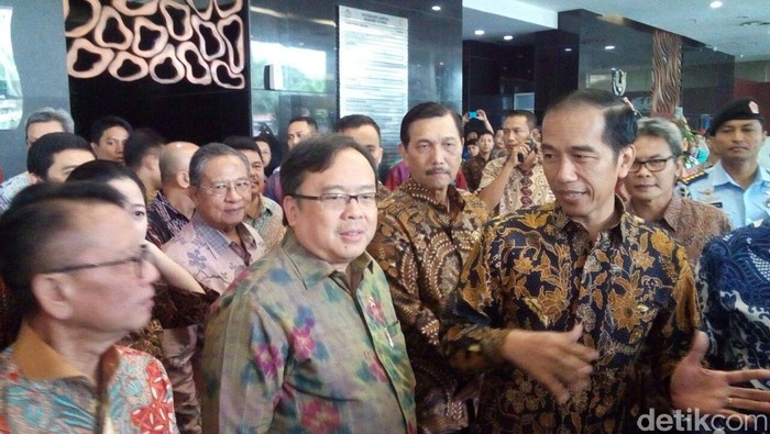 Batal Intip Kartu Kredit, Ditjen Pajak: Silakan Ikut Tax Amnesty Dulu