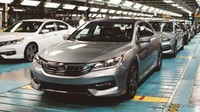 Sebagai catatan Honda Accord pertama kali memulai produksi mereka di AS, pada 1982 di Ohio. Dikatakan pabrik ini masih beroperasi hingga saat ini, dan telah mencapai total produksi hingga 10,5 juta unit mobil.