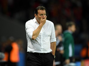 Belgia Terhenti, Wilmots Akan Pertimbangkan Masa Depan