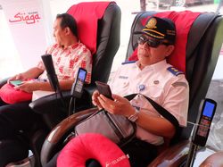 Dipijat Sampai Cicipi Virtual Reality di Posko Mudik