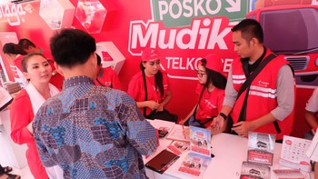 Sseluruh channel pelayanan existing Telkomsel juga diharapkan dapat berfungsi maksimal selama Ramadhan & Lebaran, di antaranya 420 GraPARI, 392 Mobile GraPARI,  40 unit layanan digital self-service MyGraPARI, dan 464 Branch Office (TDC). Foto: Telkomsel