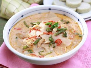 Menu Hari Ke-28: Enaknya Sayur Gurih untuk Lauk Ketupat