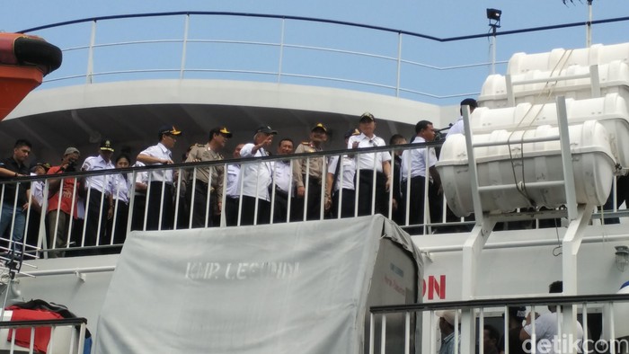 Menhub, Kapolri dan Kabasarnas Pantau Mudik di Pelabuhan Merak