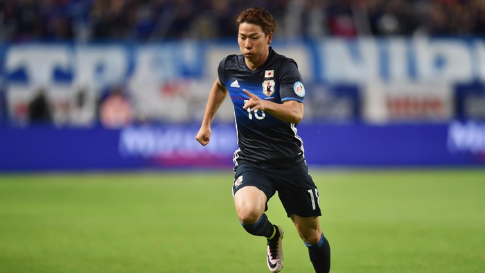 SUITA, JAPAN - JUNE 07:  Takuma Asano of Japan in action during the international friendly match between Japan and Bosnia and Herzegovina at the Suita City Football Stadium on June 7, 2016 in Suita, Osaka, Japan.  (Photo by Atsushi Tomura/Getty Images )