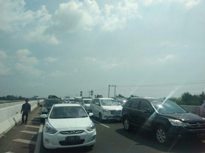 Mereka yang Memberi Saran Tol Gratis Ketika Macet Parah Saat Mudik dan Arus Balik