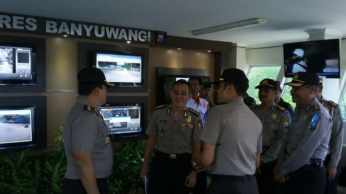 Cek Arus Mudik, Tim Mabes Polri Sidak di Pelabuhan Ketapang