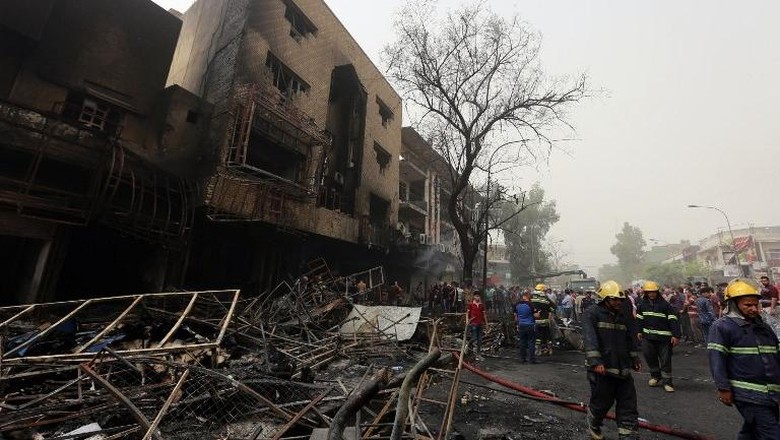 Tujuh Orang Tewas dalam Bom Bunuh Diri di Baghdad Tujuh Orang Tewas dalam Bom Bunuh Diri di Baghdad