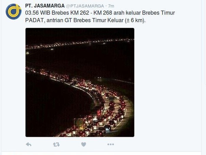 Tol Pejagan Jelang Pintu Tol Brebes Timur Masih Macet 6 Km