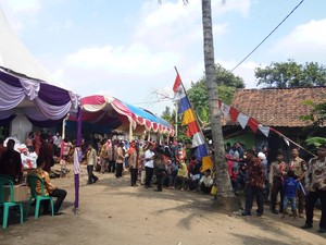 Warga Desa Sangiang Tanjung Nyaris Tak Percaya Jokowi Mau Masuk Kampung