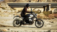 BMW Motorrad R nineT Scrambler pertama kali diperkenalkan kepada publik dalam pameran EICMA di Milan pada 2015 lalu. Foto: BMW Motorrad