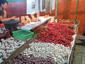 Bawang, Daging Ayam Hingga Cabai Sumbang Inflasi Juli 2016