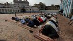 Potret Salat Id di Berbagai Negara