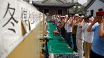 Potret Salat Id di Berbagai Negara