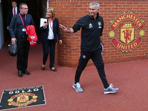 Buat Mourinho Pertahanan adalah Prioritas