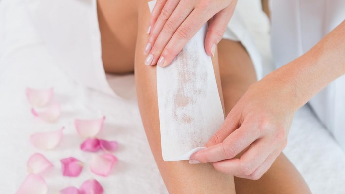 Demi Alasan Kesehatan, Bolehkah Cukur Rambut Miss V dengan Waxing?