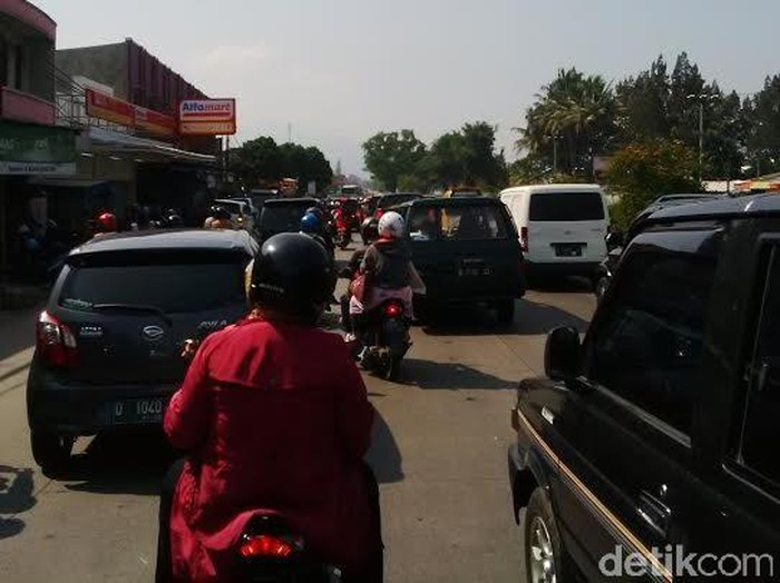 Pengaturan Lalin di Garut Jadi Penentu Terurainya Kemacetan di Jalur Selatan