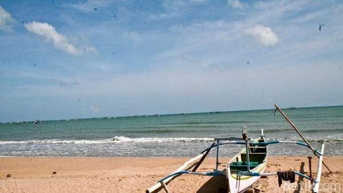 pantai slopeng di madura