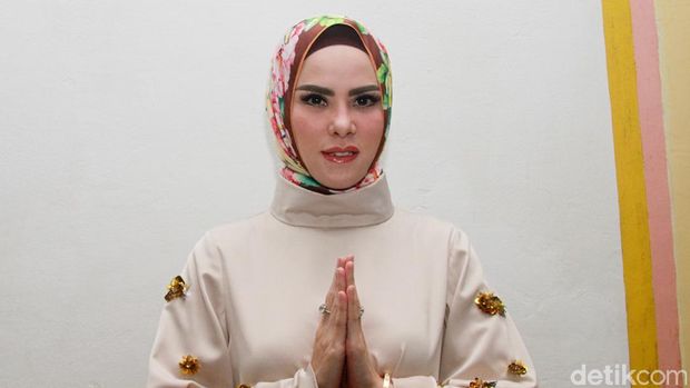 Kisah Cinta Angel Lelga, Drama Rhoma Irama dan Cap Ratu Nikah Siri
