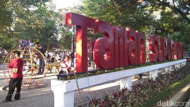 Taman Jadi Lokasi Favorit Liburan Murah Meriah Warga Kota Taman Jadi Lokasi Favorit Liburan Murah Meriah Warga Kota