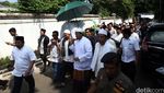 Jenazah Husni Kamil Manik Disalatkan