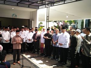 Doa Yusuf Mansur: Ya Allah, Jadikan Anak-anak Husni Kamil Hafiz dan Hafizah