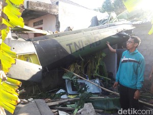 Heli TNI AD yang Jatuh di Sleman Timpa 2 Rumah Warga
