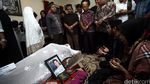 Husni Kamil Manik Meninggal Dunia