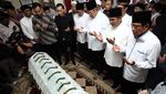 SBY Melayat Husni Kamil Manik