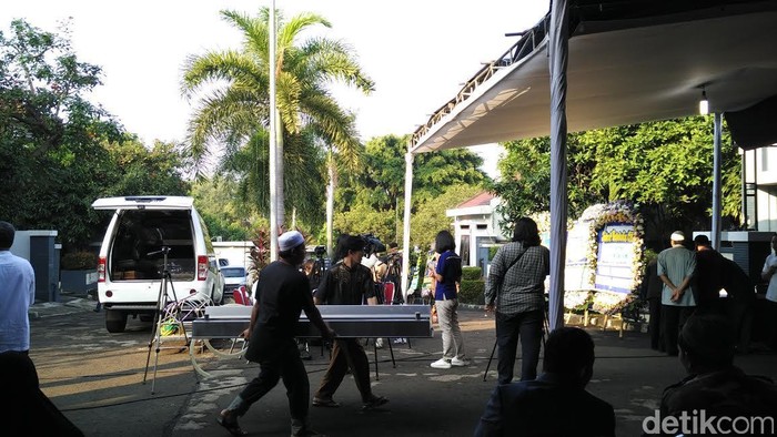 Jenazah Husni Kamil Manik akan Disalatkan di Masjid Kompleks Polri Pejaten