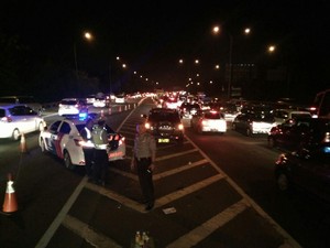 Arus Balik, Kendaraan Padat Merayap dari KM 73-KM 62 Tol Cikampek