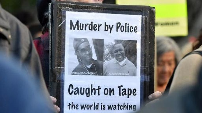 Protes Kekerasan Polisi, Ribuan Demonstran Turun ke Jalanan Kota-kota AS