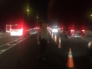 Tol Jakarta-Cikampek Km 70 Hingga Km 50 Padat, Polisi Terus Urai Kemacetan