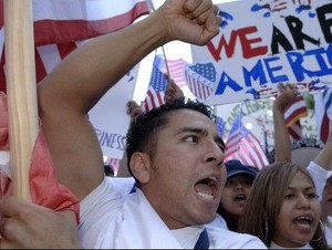 Obama Bantah AS Terpecah Secara Rasial, Demo Terus Berlanjut