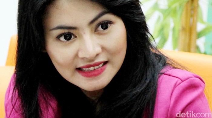 Vitalia Sesha Vitalia Sesha