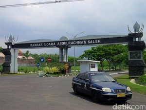 Bandara Abdulrachman Saleh Malang Dibuka Kembali Meski Bromo Masih Erupsi