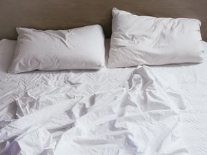 Kasur Empuk Nggak Jamin Nyaman Dipakai, Begini Cara Pilih yang Benar