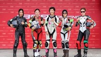Kiki, panggilan akrabnya menjadi presiden dari klub Ducati Desmodonna Malaysia. Satu-satunya klub pengguna motor Ducati yang semua anggotanya adalah wanita. Foto: dok pribadi