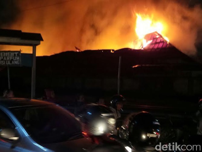 Gedung Logistik di Lanud Husein Sastranegara Bandung Terbakar